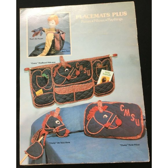 Placements Plus Leaflet Purses Pillows Playthings 35 Projects VINTAGE 1980 GM-26 - Picture 2 of 5